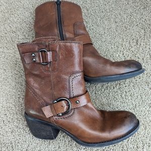 Clarks Women's Mascarpone Cafe Leather Ankle Boots size 7.5